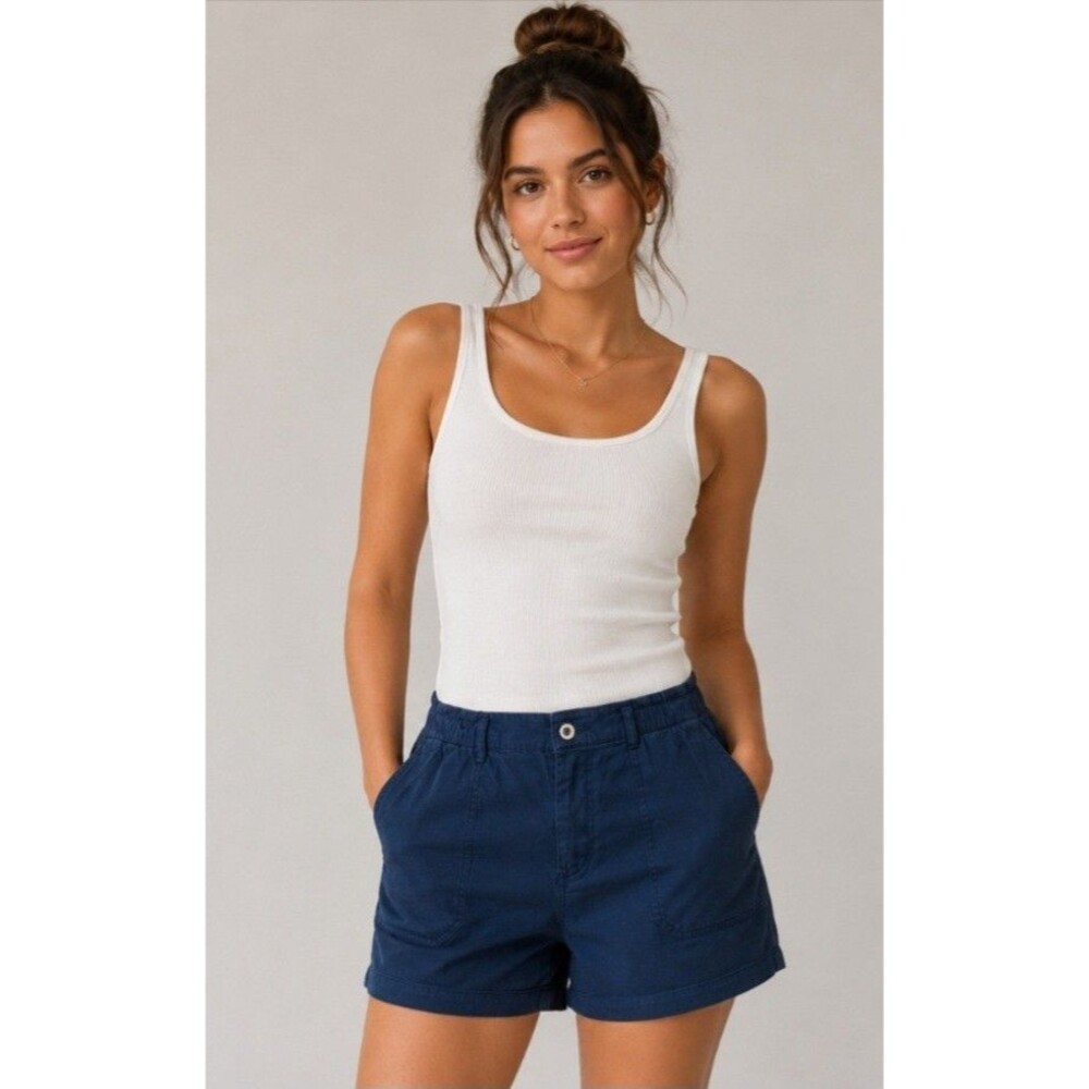 Eddie Bauer Women's Everyday Short Size Large Navy Blue Pockets Elastic Stretch